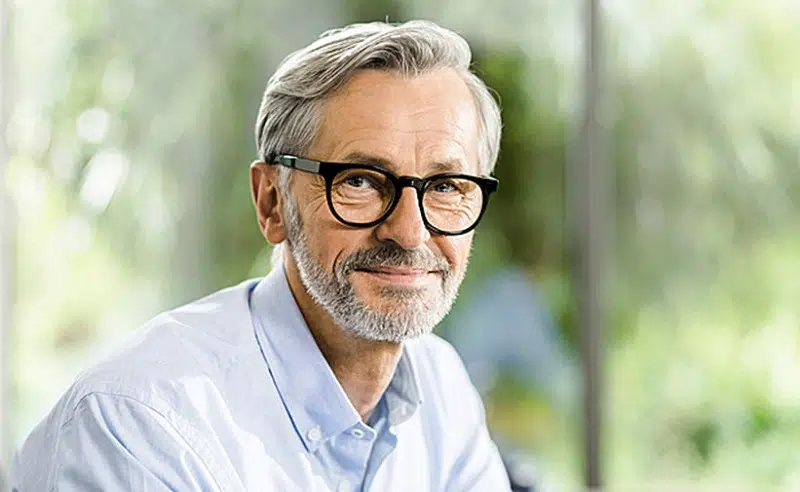 Pourquoi faut-il bien choisir les montures de lunettes de vue pour les séniors