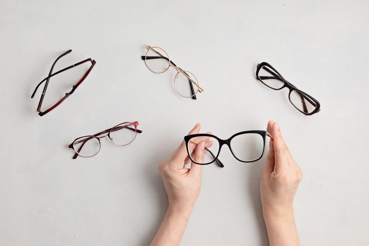 Pourquoi faut-il bien choisir les montures de lunettes de vue pour les séniors